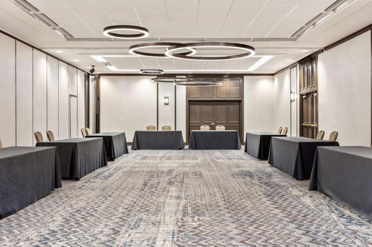 Delta Hotels By Marriott Burlington Zewnętrze zdjęcie