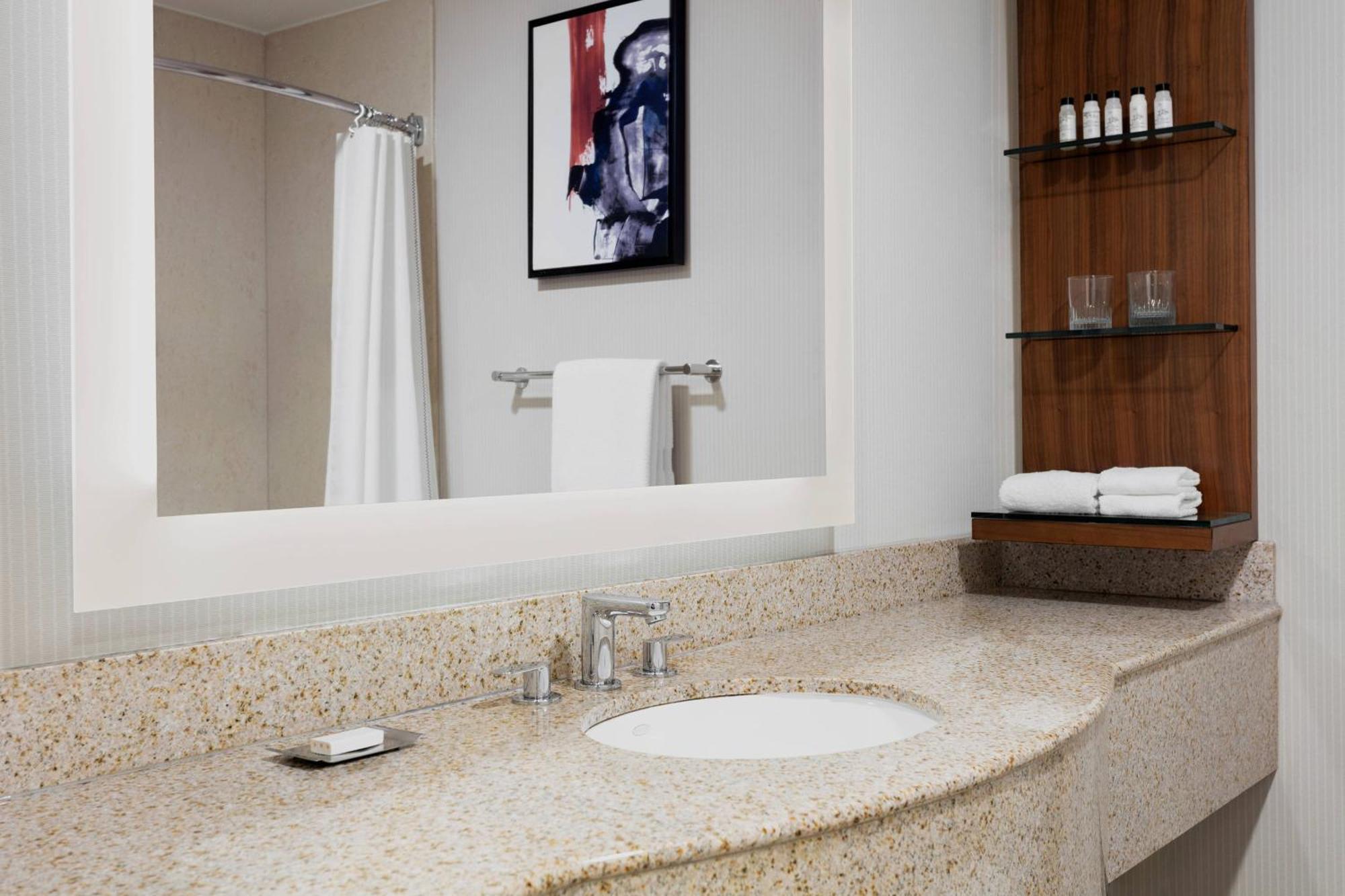 Delta Hotels By Marriott Burlington Zewnętrze zdjęcie