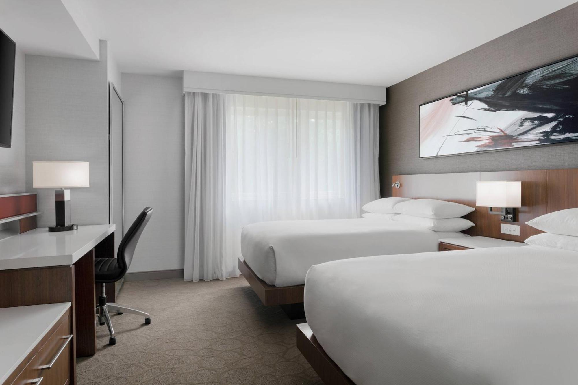 Delta Hotels By Marriott Burlington Zewnętrze zdjęcie
